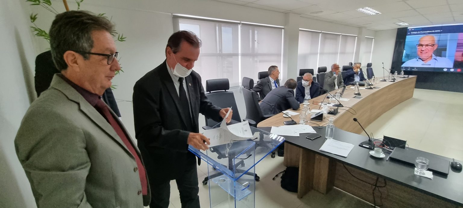 fotos-posse-dra-marluce-caldas-colégio-de-procuradores-7-1536×692
