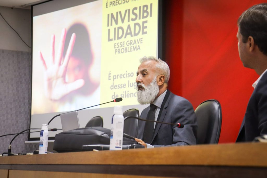 Dr-Cláudio-Malta-AMA-4-1024×683