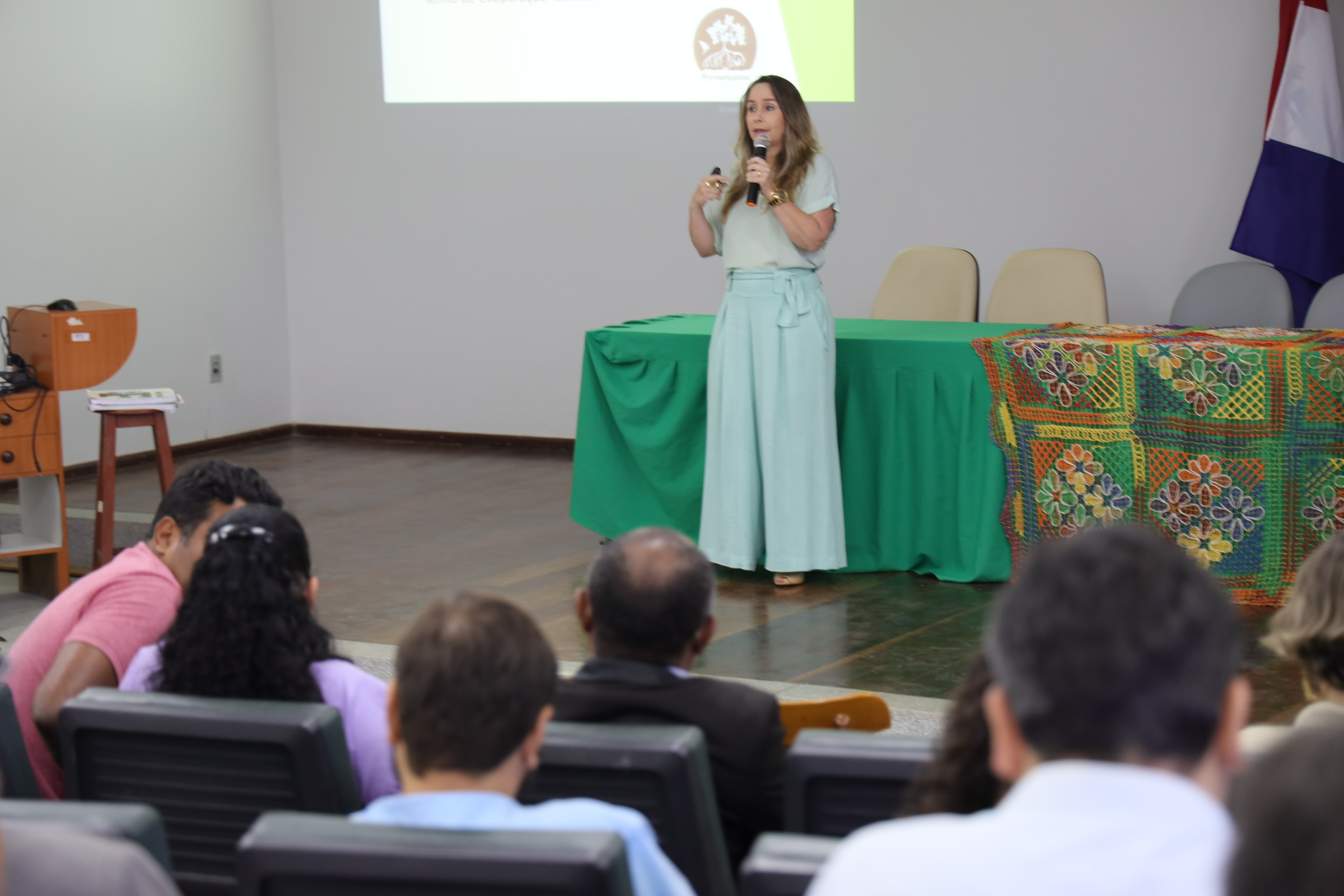 20221116111717_6N6A5792