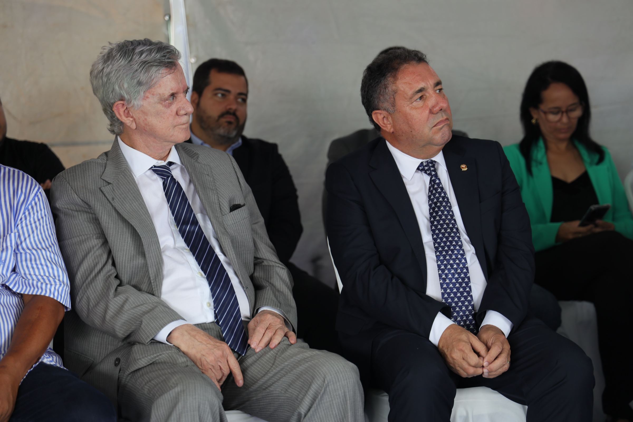 20221205110434_6N6A6635