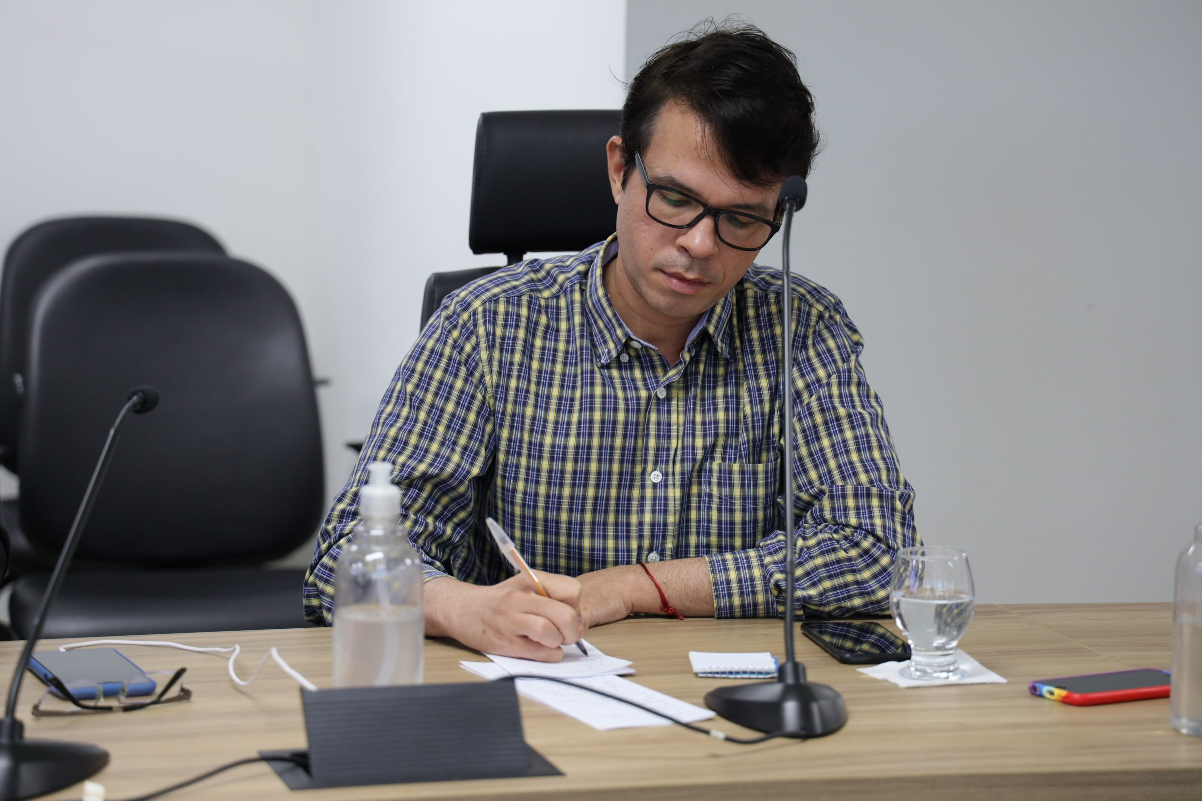 20221213095619_6N6A7106