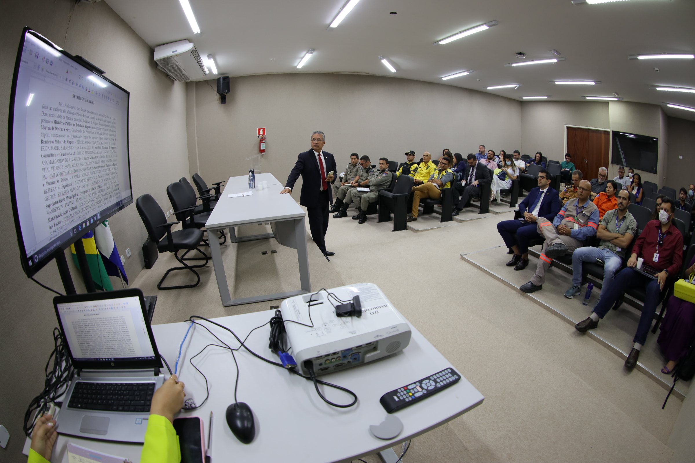 20221219102335_6N6A7649