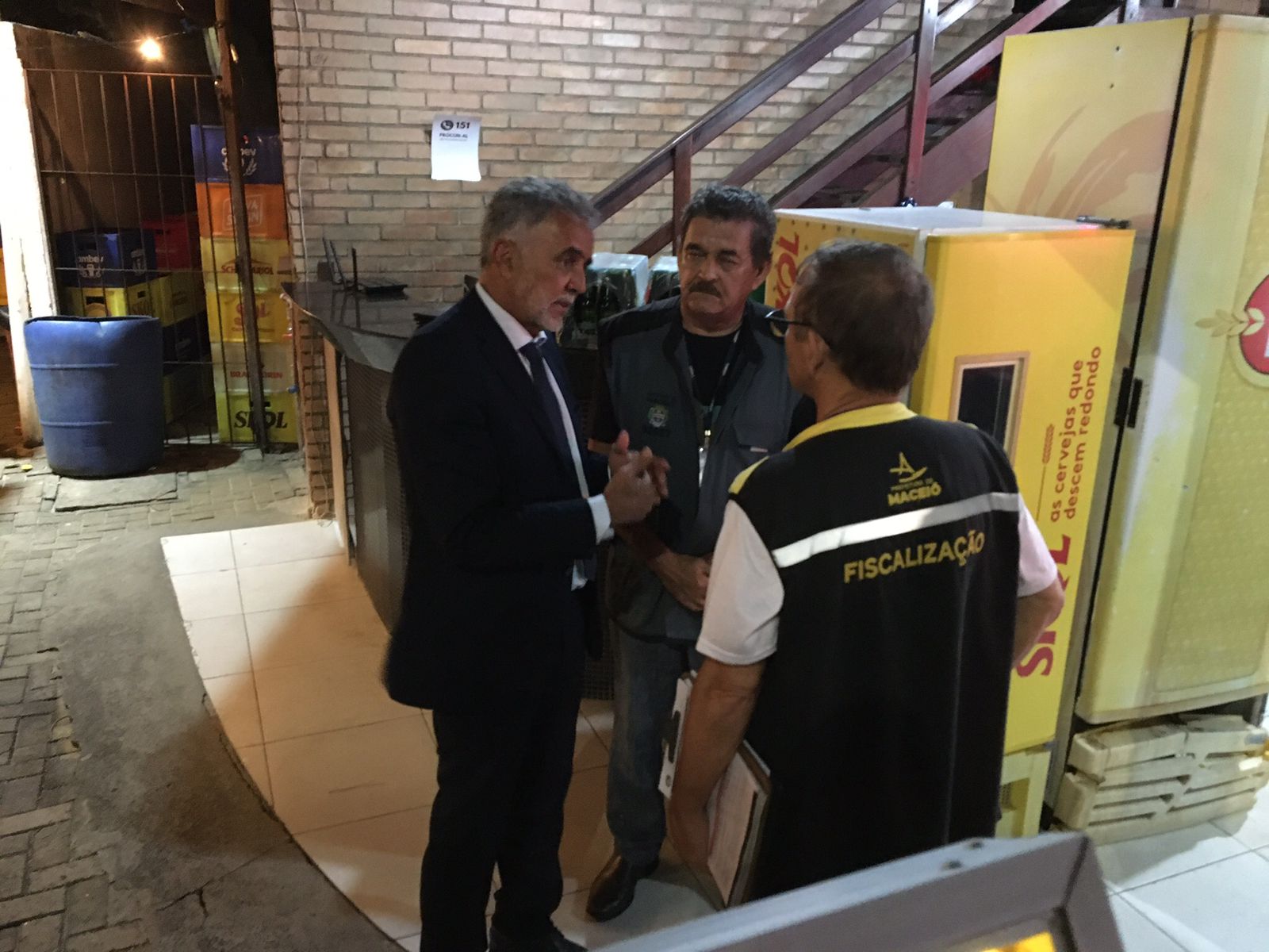 FISCALIZAÇÃO BARES ORLA MACEIÓ (3)