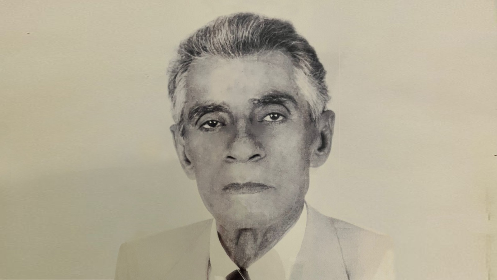 40064819-38d8-4b88-90a2-e7cbafd8430c