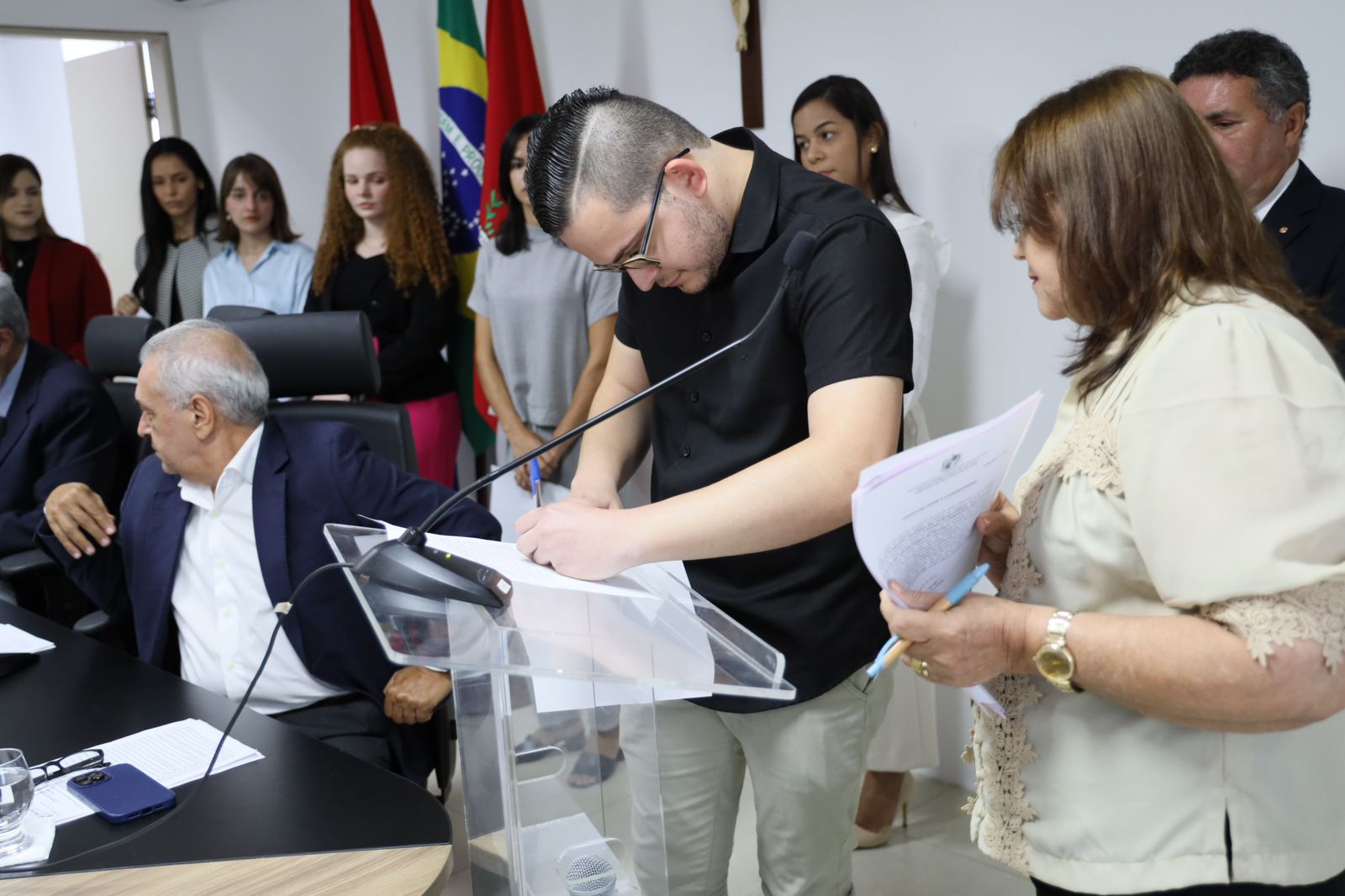 WhatsApp Image 2024-02-08 at 13.09.33 (2)