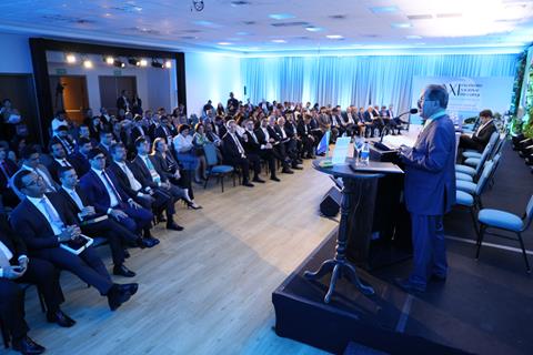 20240606210134_6N6A6582