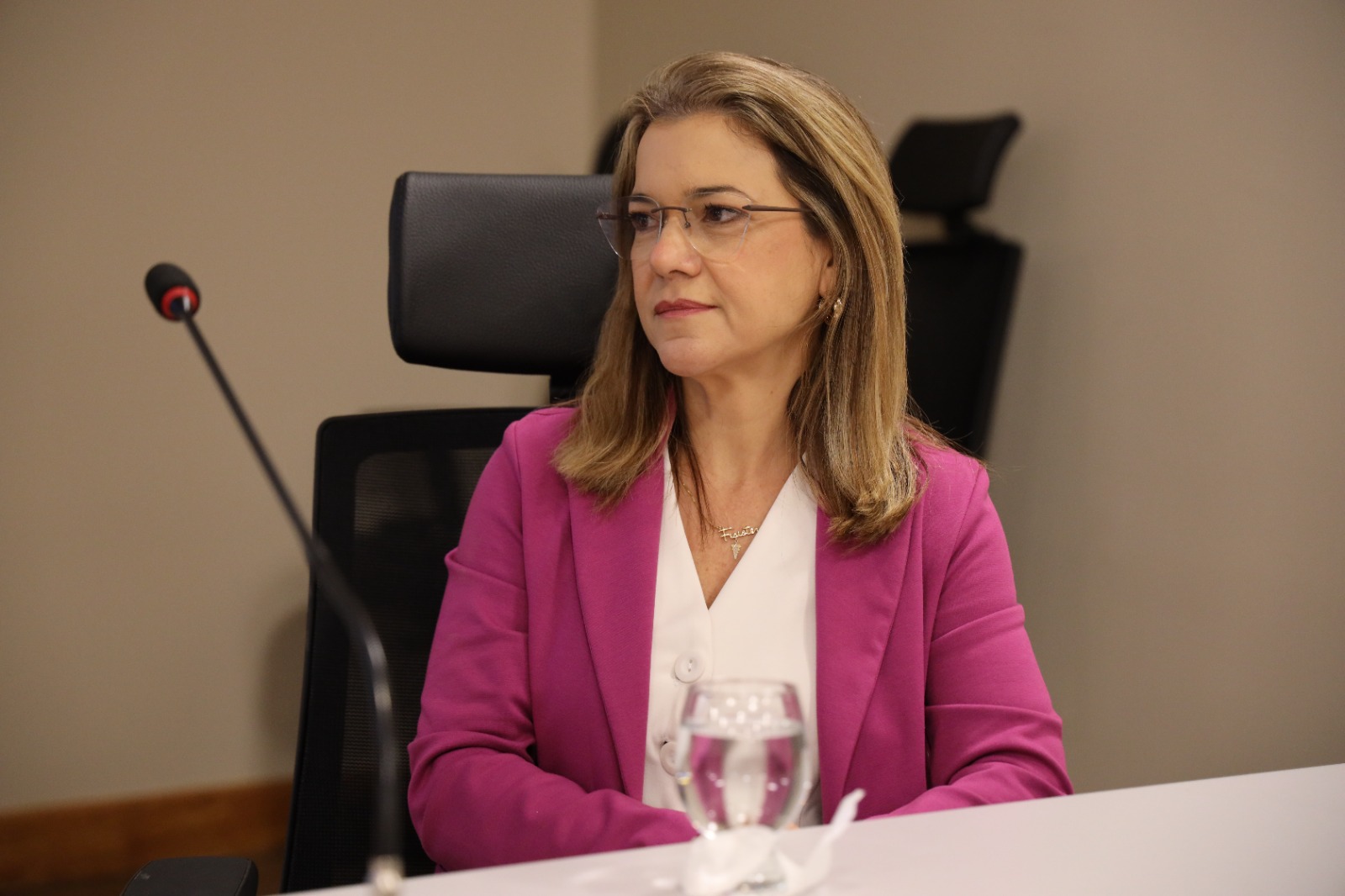 2024-08-26 at 10.54.45.agosto lillas (5)