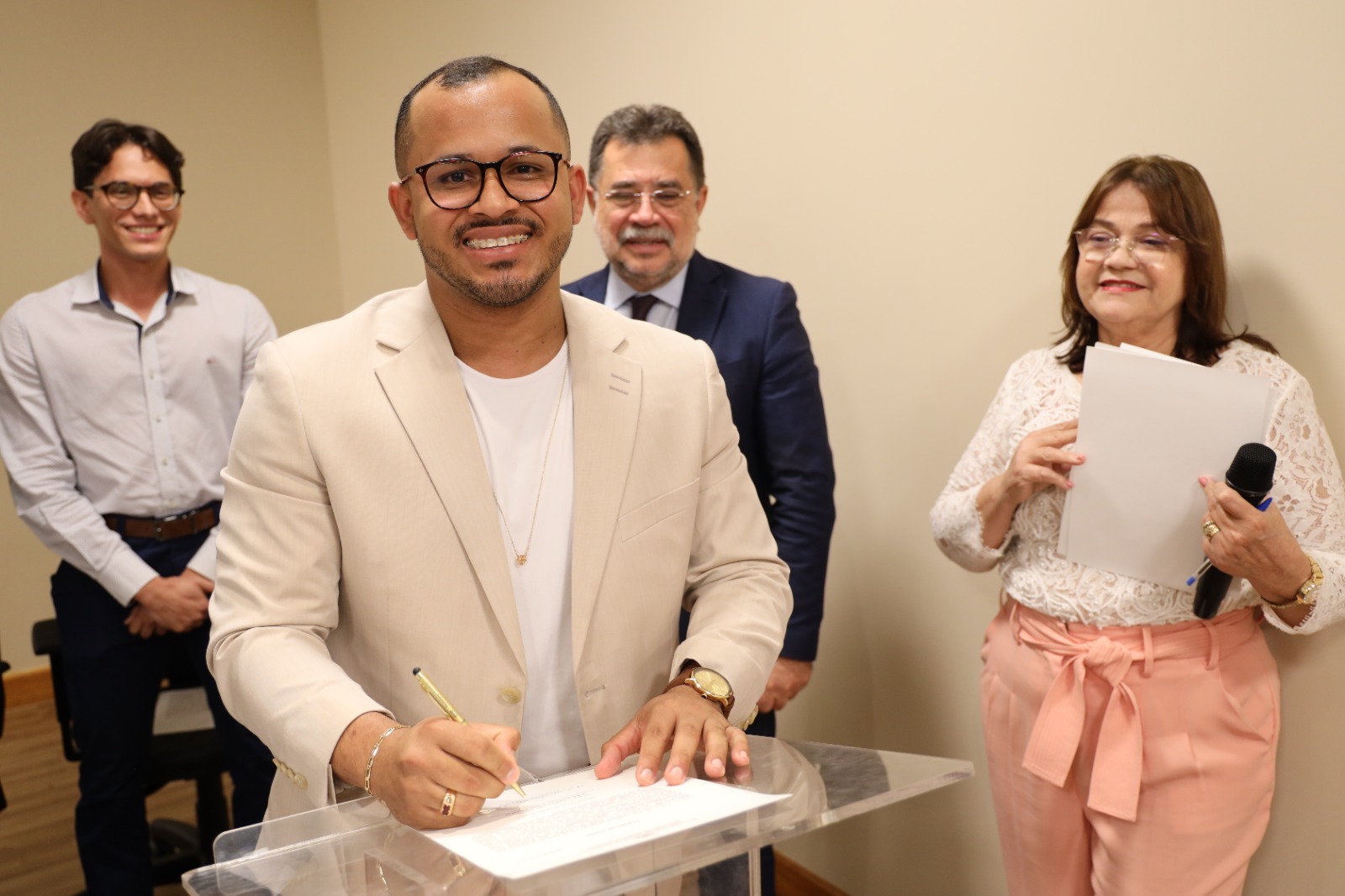 WhatsApp Image 2024-08-21 at 13.38.06 (1)