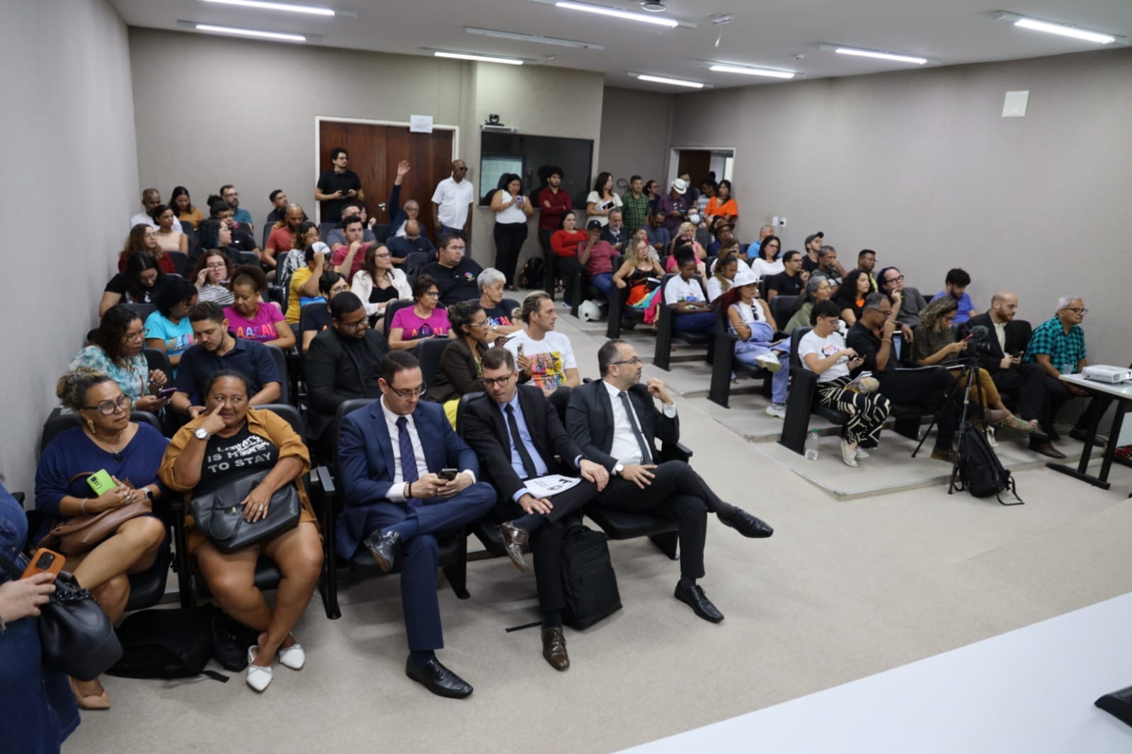 aadd017e-8b97-47ee-94d0-9c0d026551b0