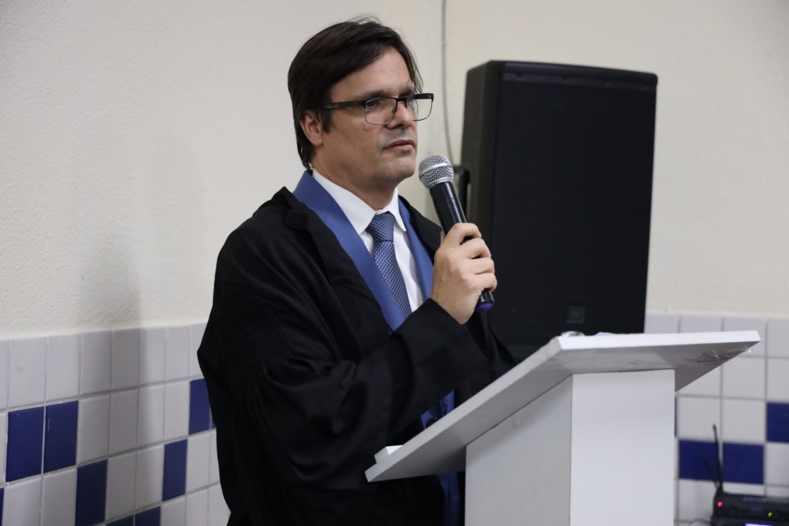 bb05a612-2d82-404b-b08c-54b4ea76c668