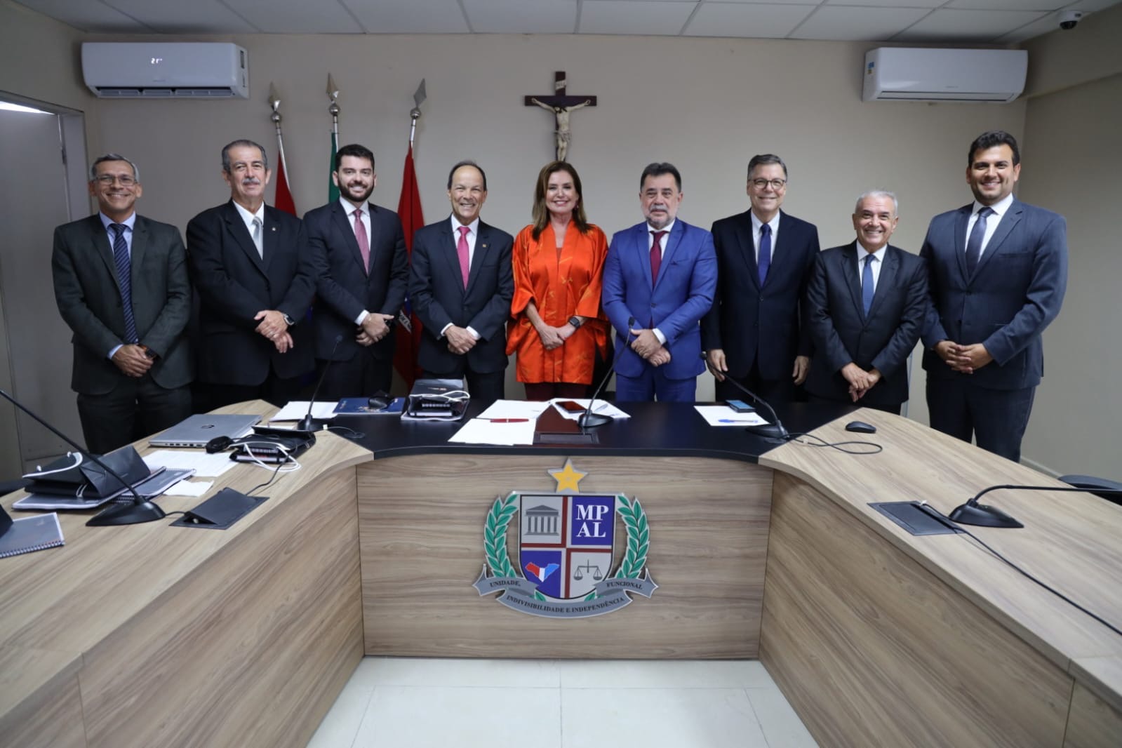 2c4ddf05-3574-42a8-a0b2-1a9d5d40a1e0