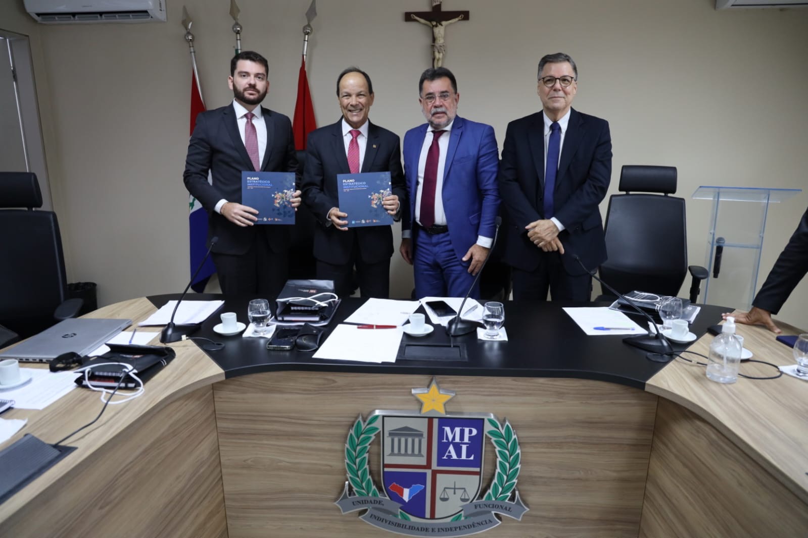 c84aa7ed-ef30-4cc7-8f93-9c0e0b1fe345