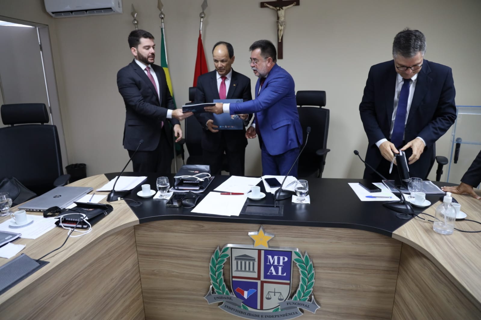 fb7fb4a1-2996-4e89-bd96-1cceb36dbe4c