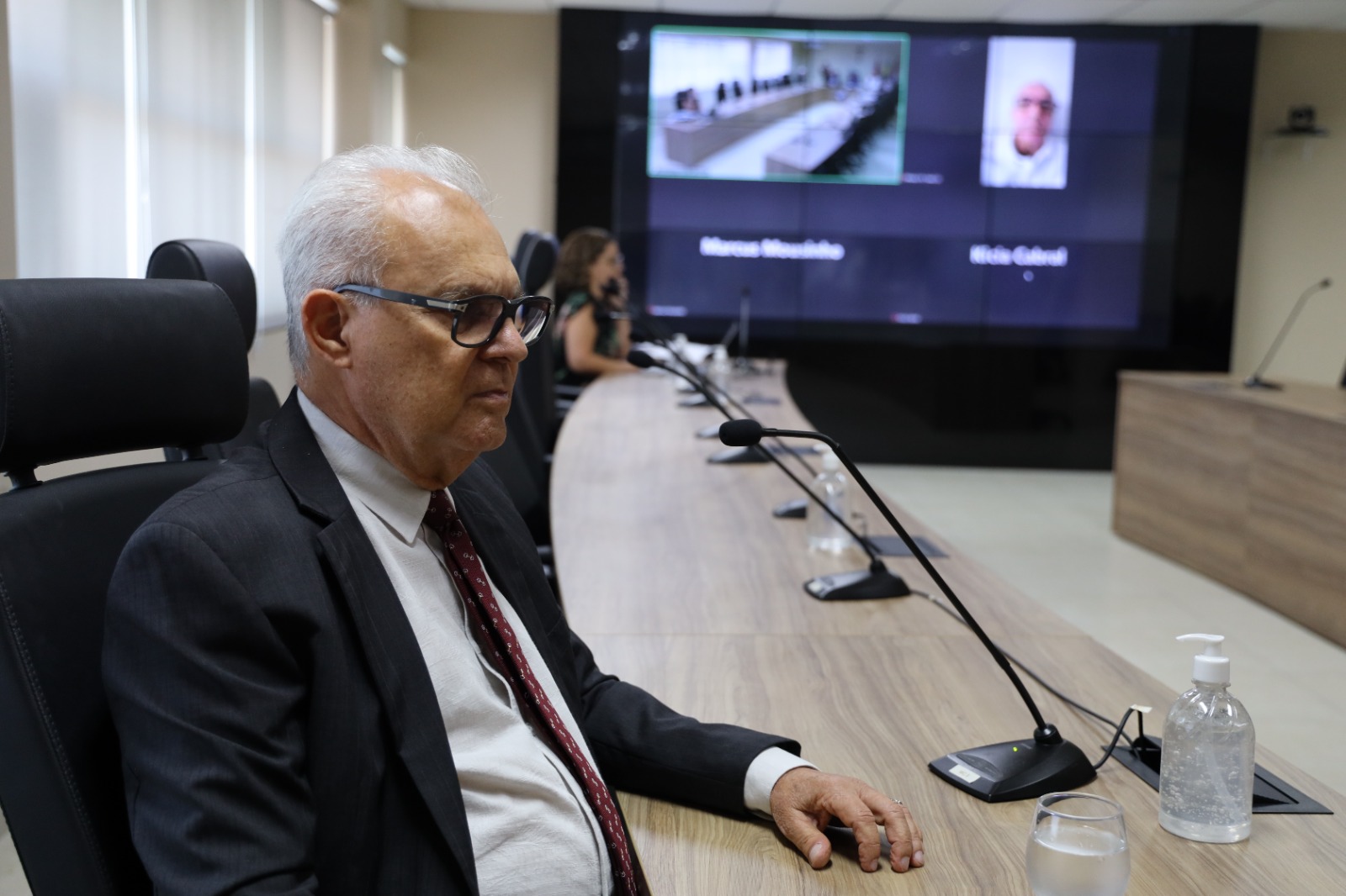 43c9a58f-7477-4b62-80f7-9292626d49e0