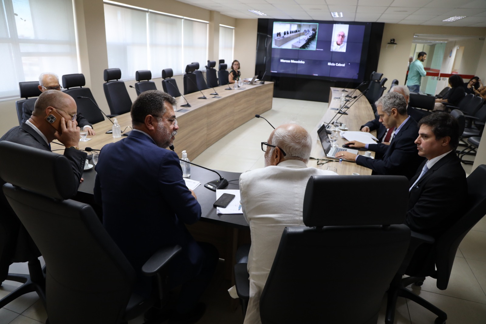 65813c9e-5f34-46ad-b81f-02212e6b25f6