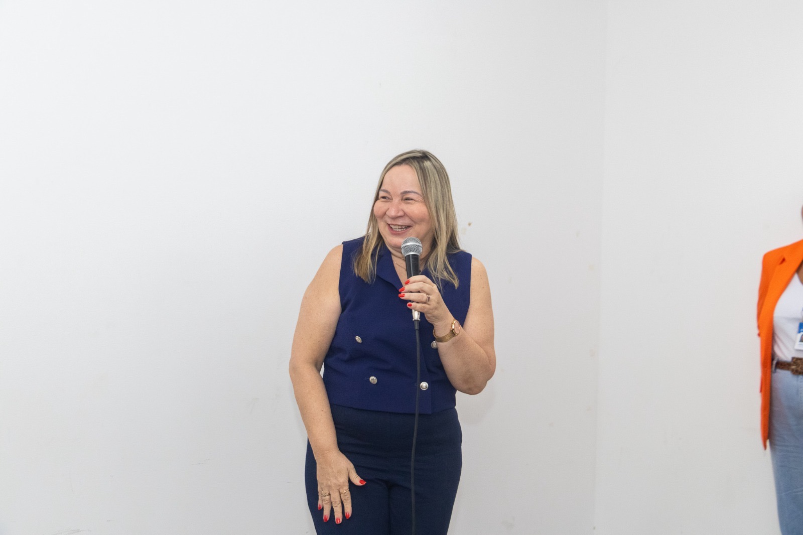 b0ea8c7b-9762-4d3a-8f26-53a1960c5b80