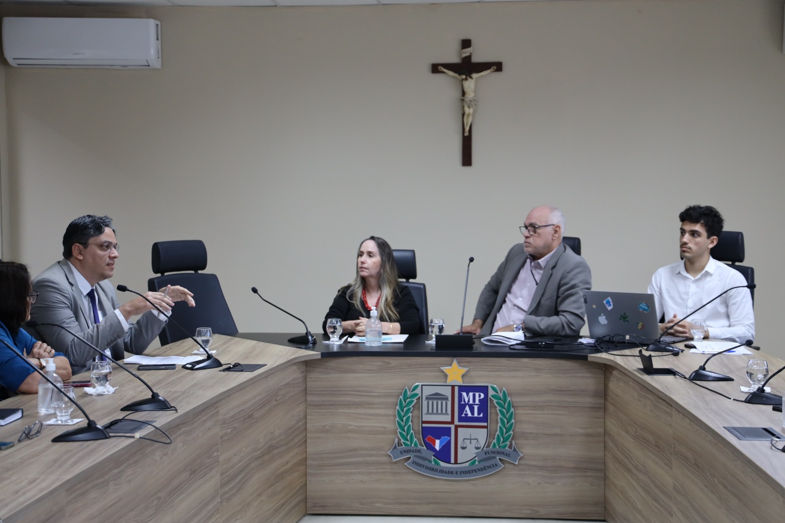 WhatsApp Image 2024-12-09 at 12.27.34 (1)