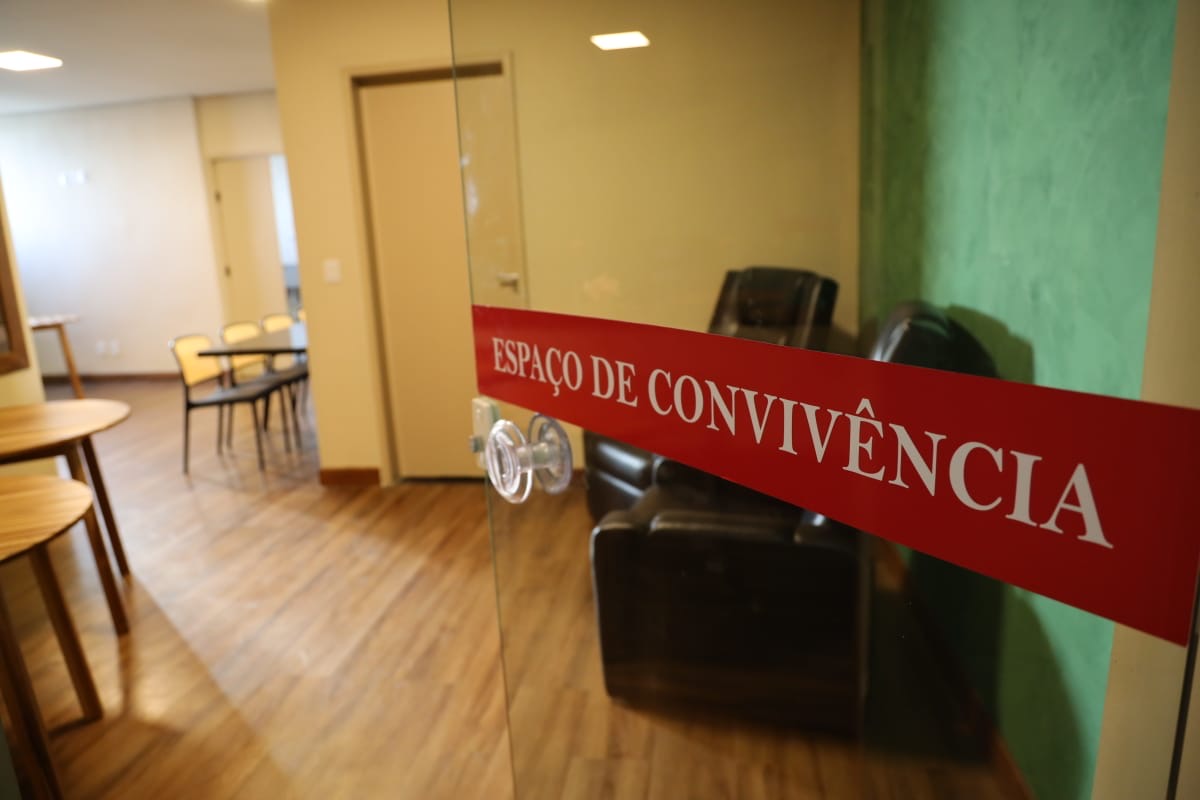 c3cb4563-a6de-4a06-a4a8-dc5572f31319