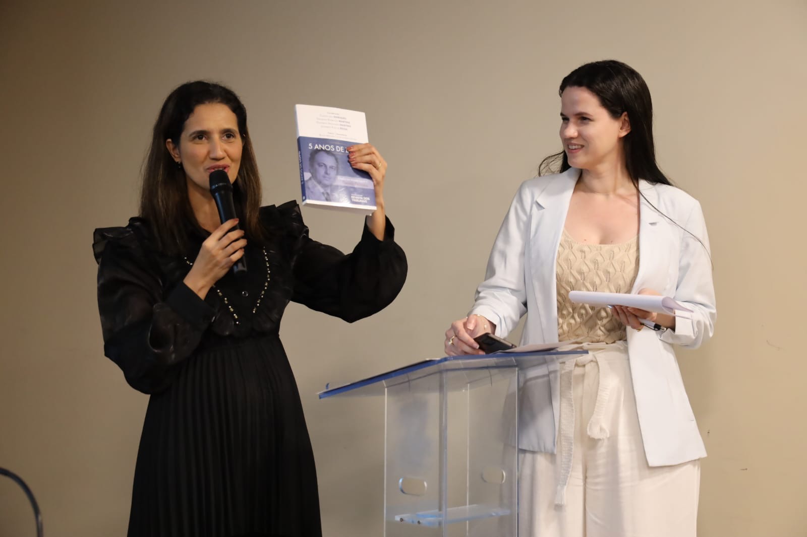 fd28b56e-1757-43c6-881e-762d3e680bf8