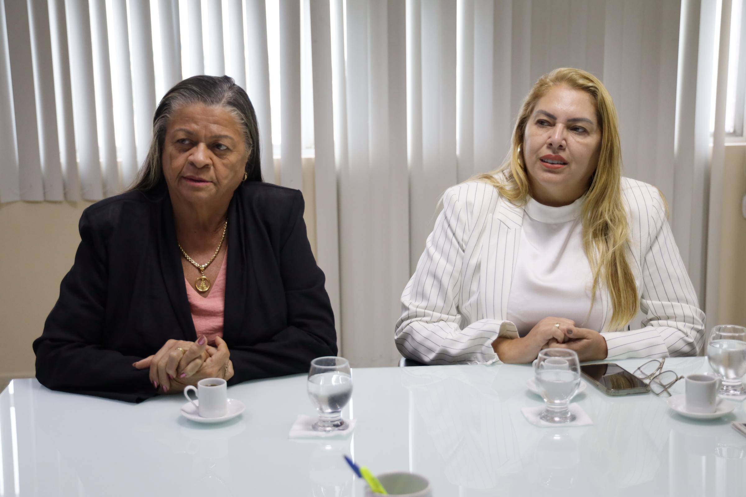 Reunião com prefeita de Palmeira dos Índios (9)