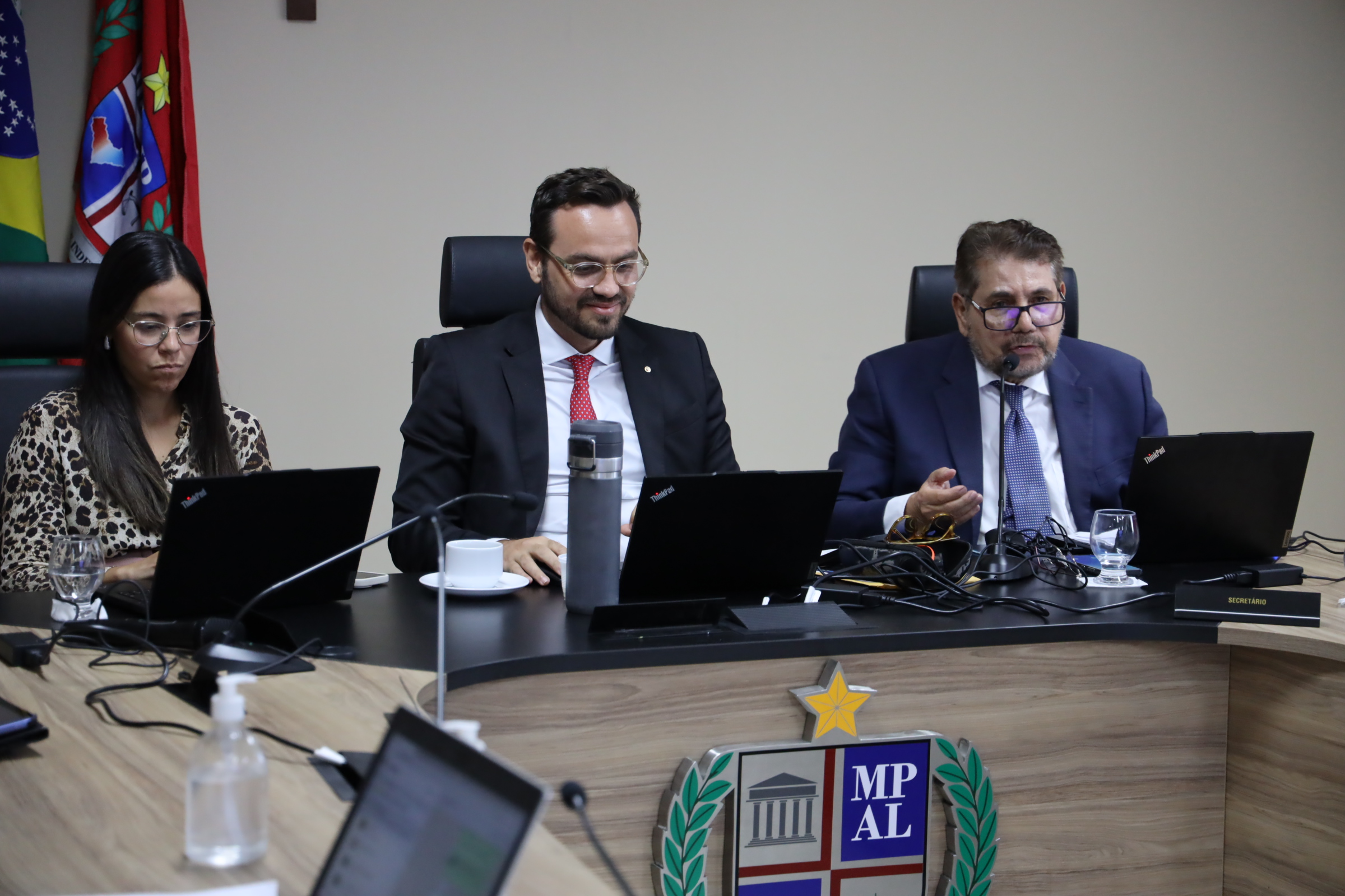 dr lucas 31.03 (12) – Copia