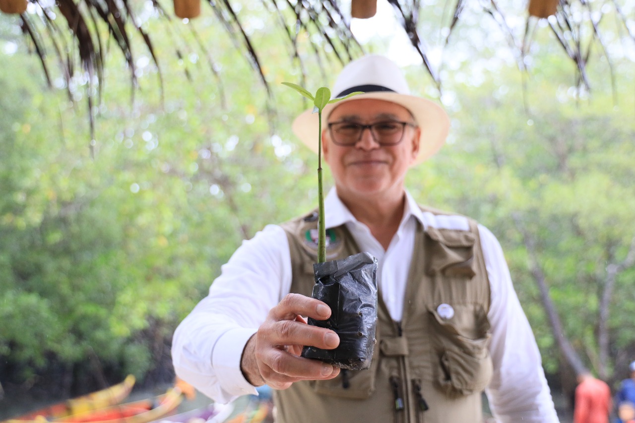 WhatsApp Image 2025-07-28 at 11.59.05 (2)