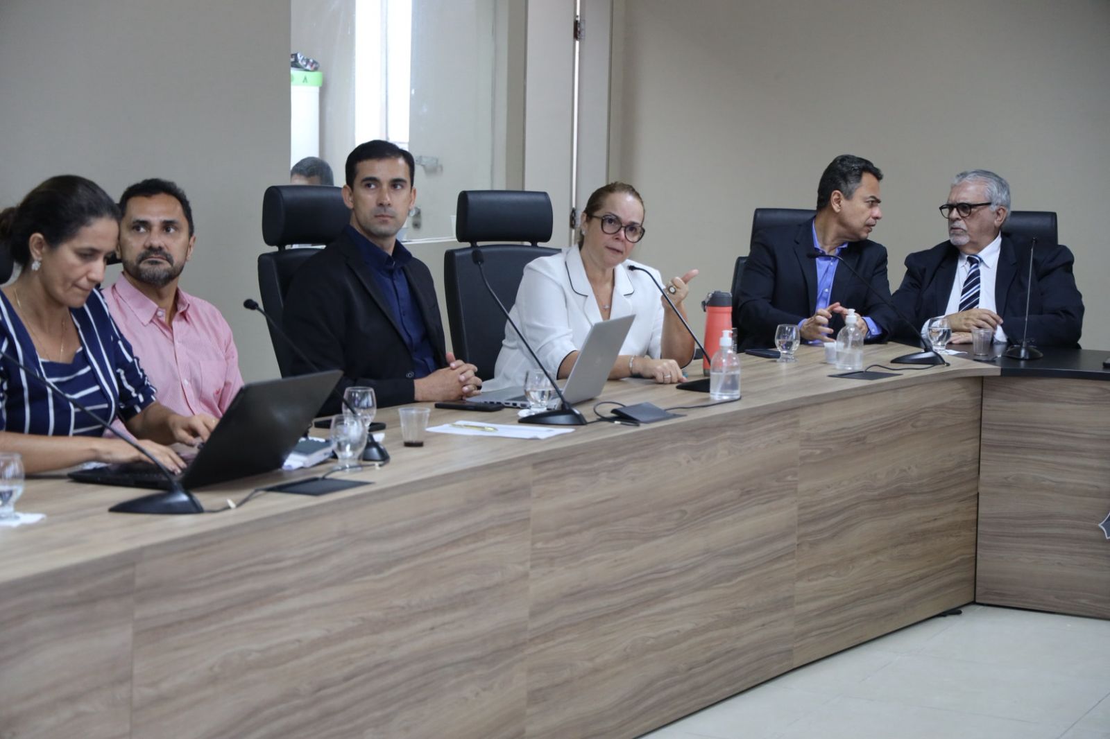 WhatsApp Image 2025-10-21 at 12.16.17 (4)