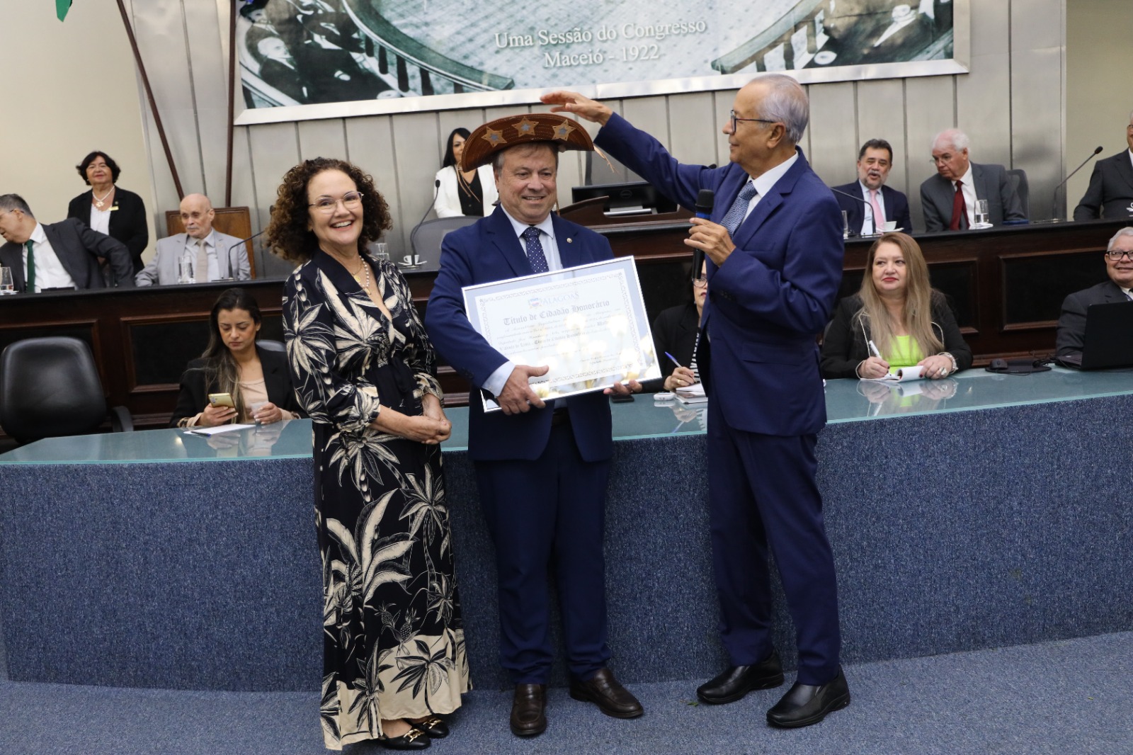 WhatsApp Image 2025-10-24 at 12.20.18 (1)