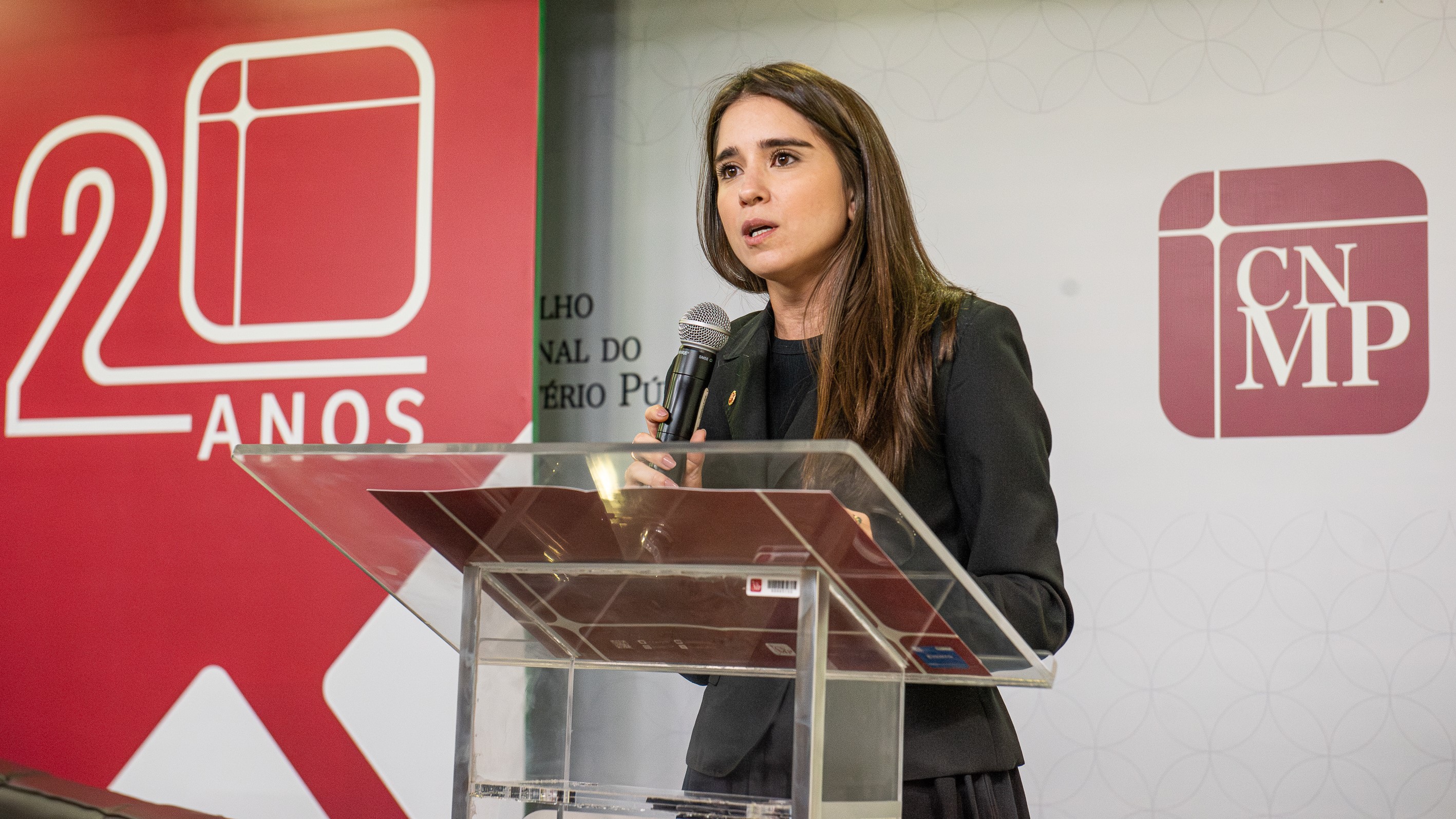 capa-251023-cnmp-tribunal-do-juri-leonardo-prado-114_54875443476_o