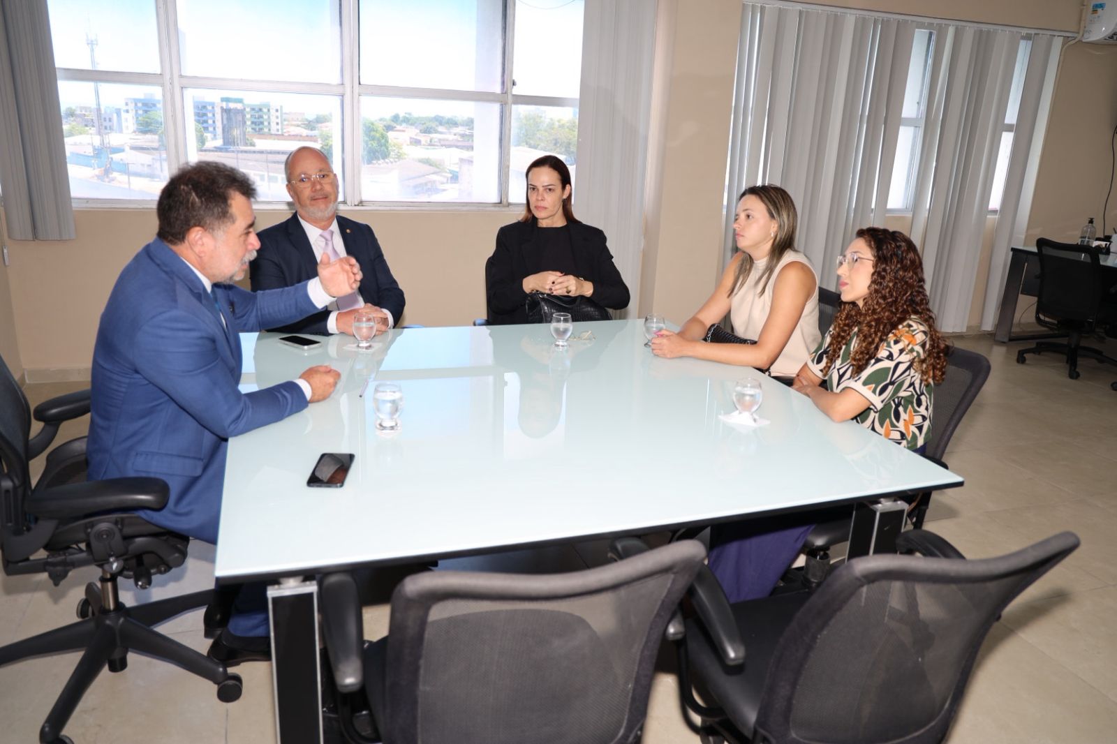 03a193e5-e8c5-4799-8595-d7e72c959fd9