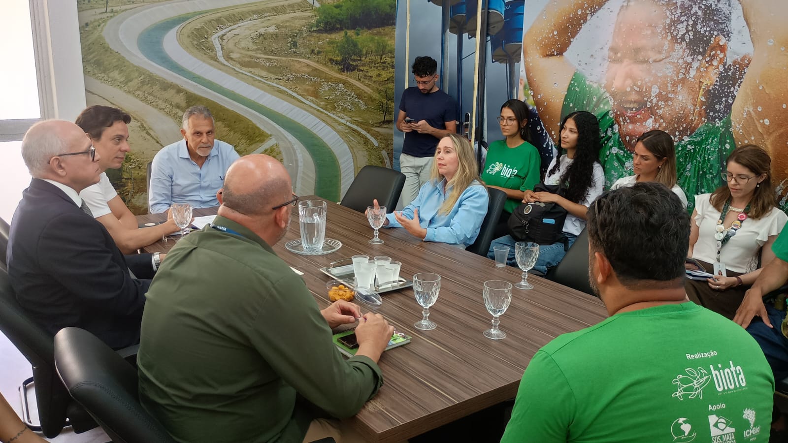 8389253e-4ec1-41b4-ac0d-17ea86fc54d2