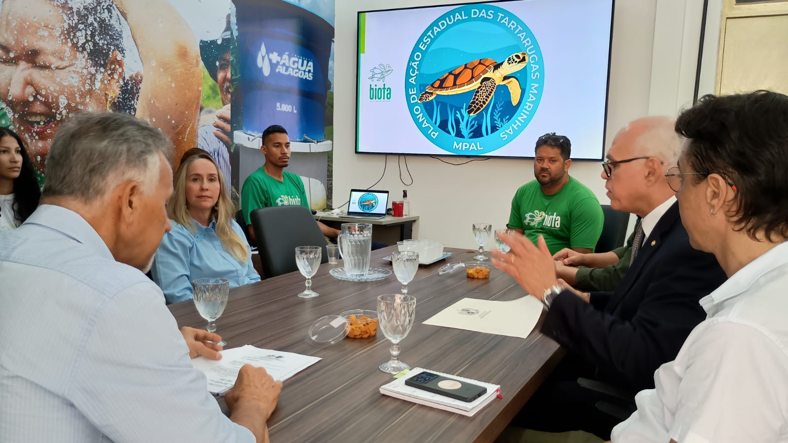 b29659e3-8e0d-4d69-a73c-998d3e261810