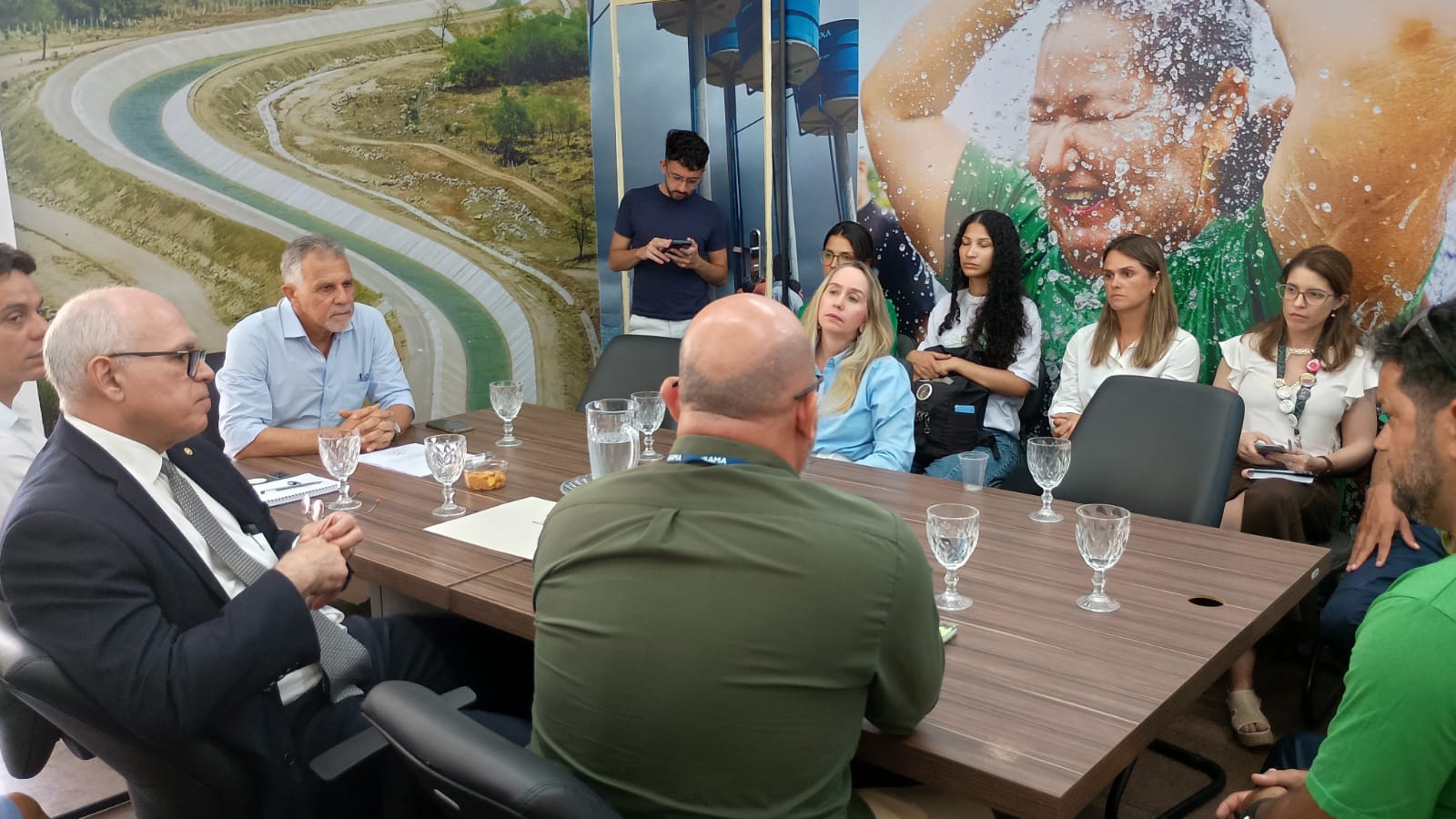 e16fc024-bb96-4817-9335-13369841dea6